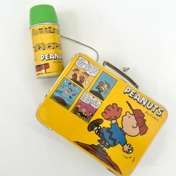 Peanuts Other - This Peanuts lunch box set of 2 Hallmark Keepsake Christmas